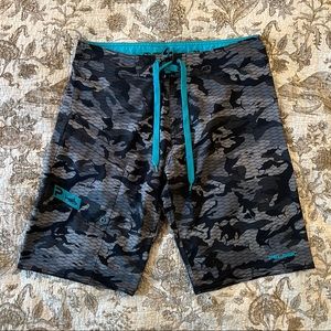 Pelagic 4 Way Stretch Hybrid Shorts